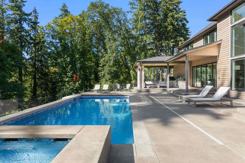 This is a photo of a luxury pool build done in Vancouver.